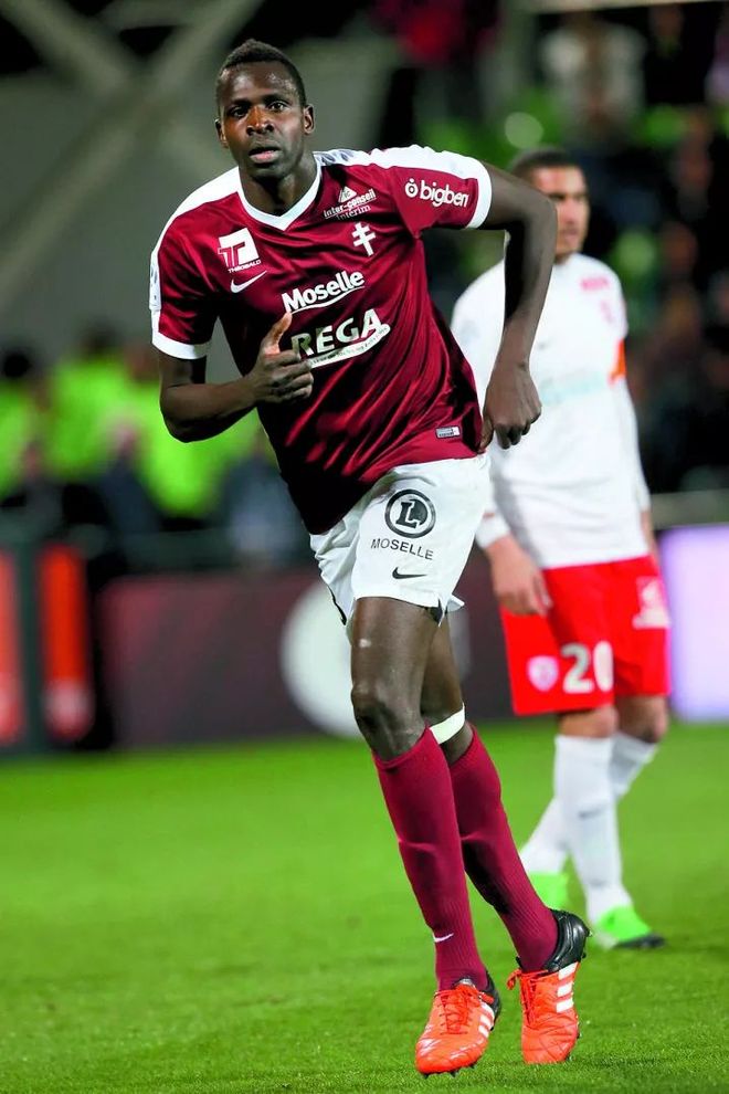 包含新疆广汇赛前篮板制胜，志在法国杯名次提升，悬念犹存，控场能力受关注的词条